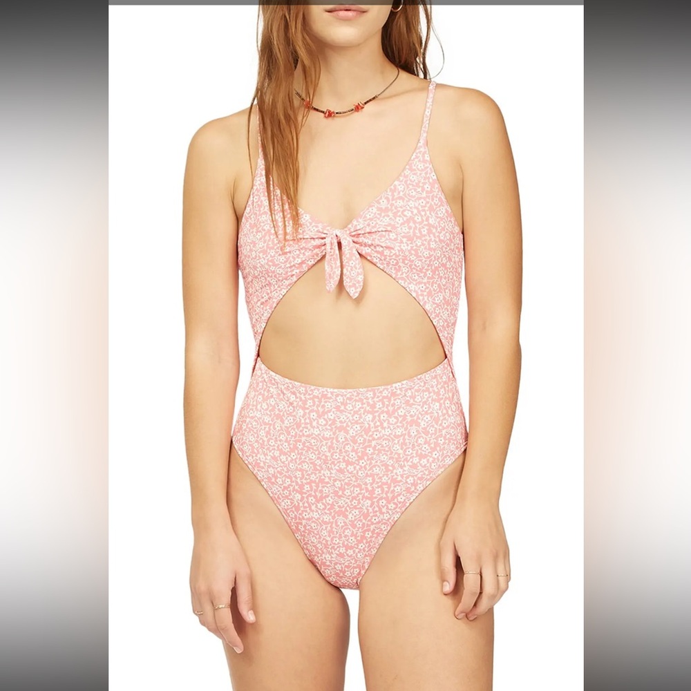 NWT Billabong // Wrangler Lil Sweet One One pice size S